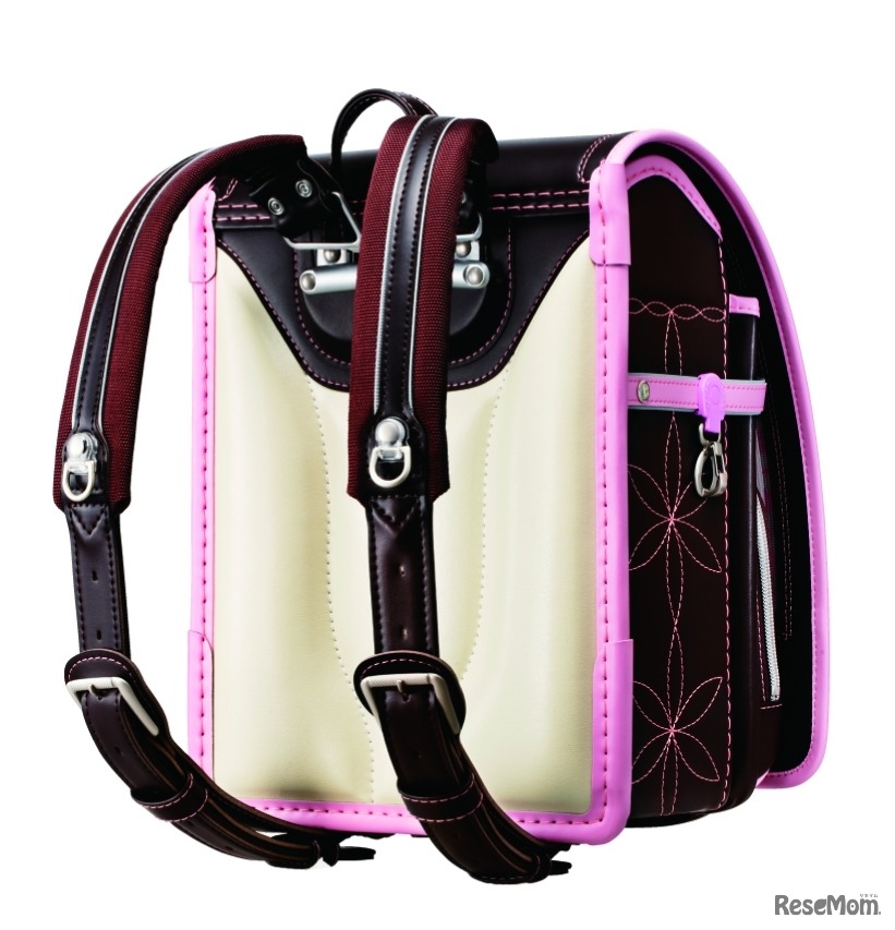 ララちゃんランドセル「K MODEL」イメージ