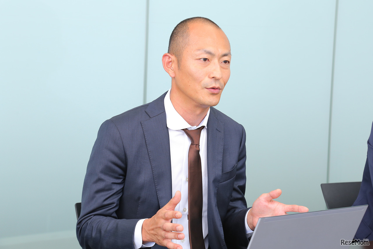 英俊社 営業部 金子直純氏