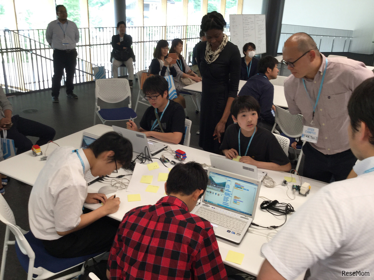 国際高専 見学会のようす