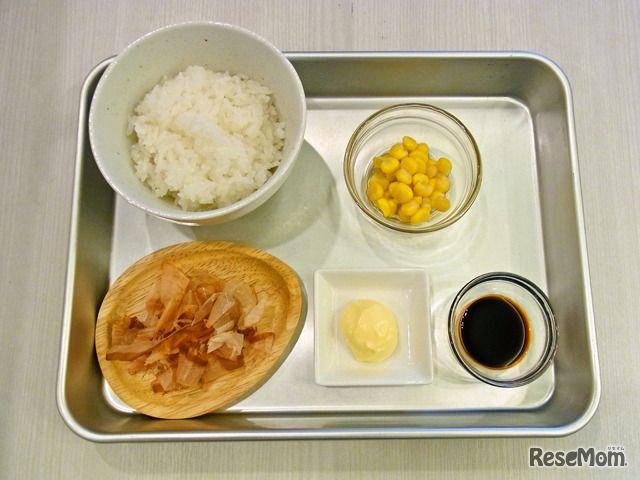 かつおコーン焼きおにぎり