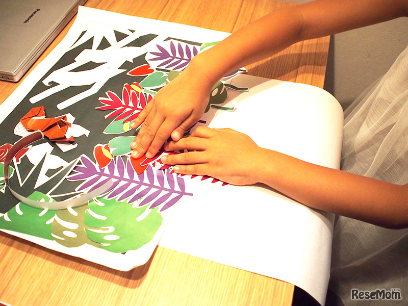 上からしっかり押さえて貼りつける