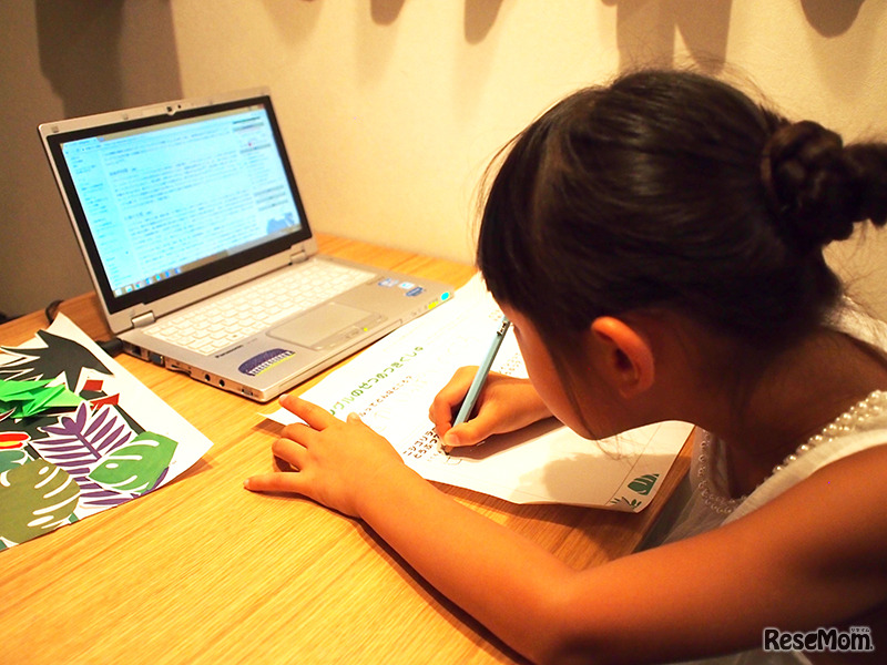 学習を通じ興味が喚起され、インターネットでさらに検索した場面も