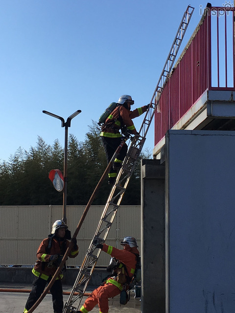 神戸市消防局北消防署での訓練風景。