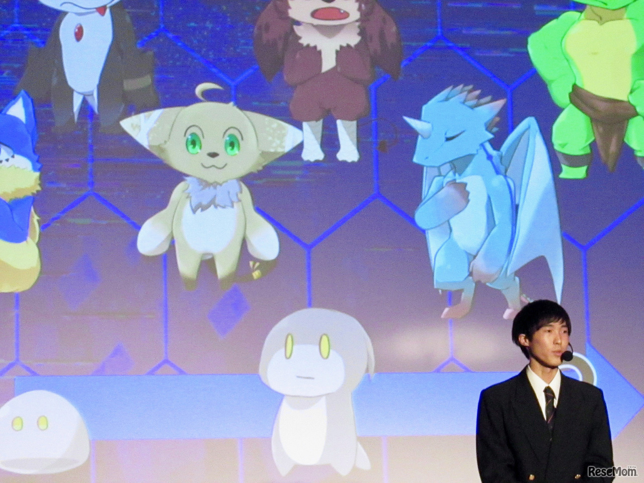 「TIERN （ティーン）」の谷津俊輔さん／「アプリ甲子園2018」決勝大会のようす