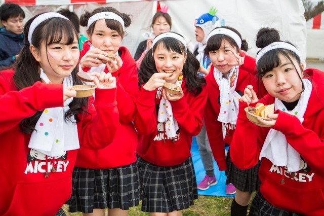 チョコレートを食べながらゴールを目指すランイベント「チョコラン2019」開催