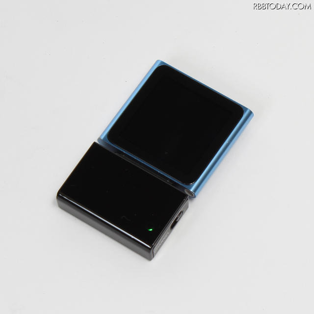 iPodへの接続イメージ（iPodは別売）