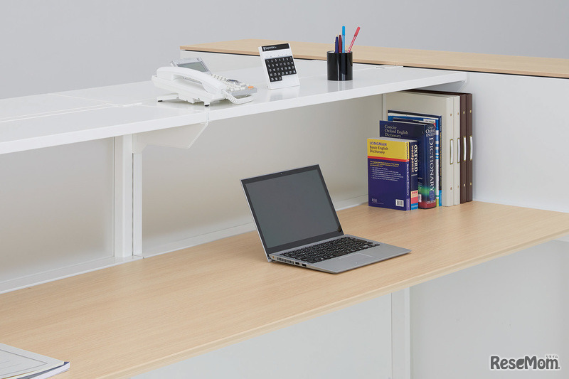 職員室用デスクシステム「THOTH」