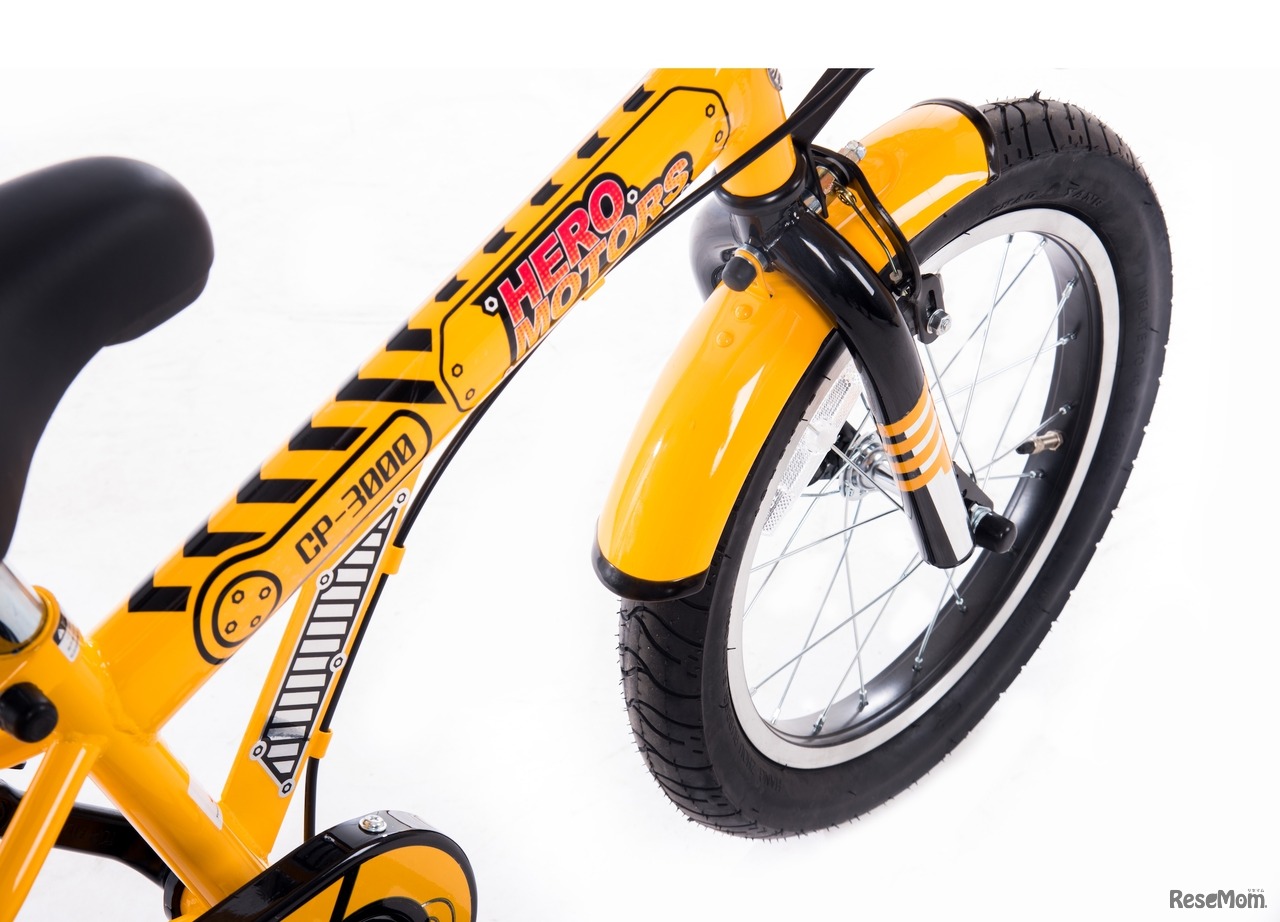 ブルドーザーをイメージした極太タイヤ