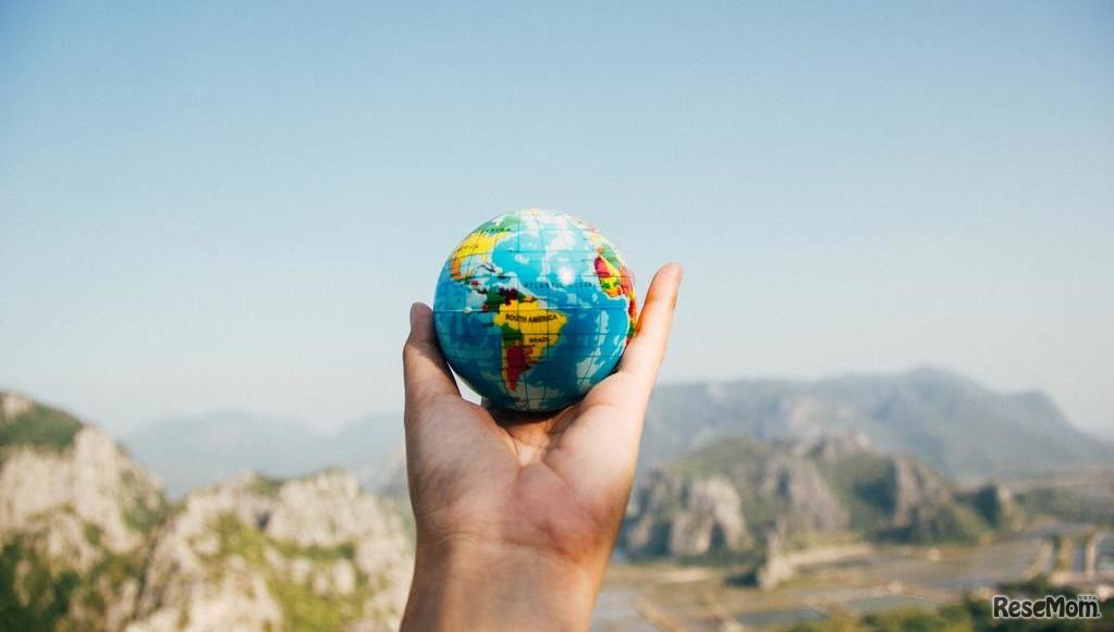 グローバル社会を生きる知性とは「言語とアイデンティティ」－フィンランドの言語教育に学ぶ日本の英語教育－