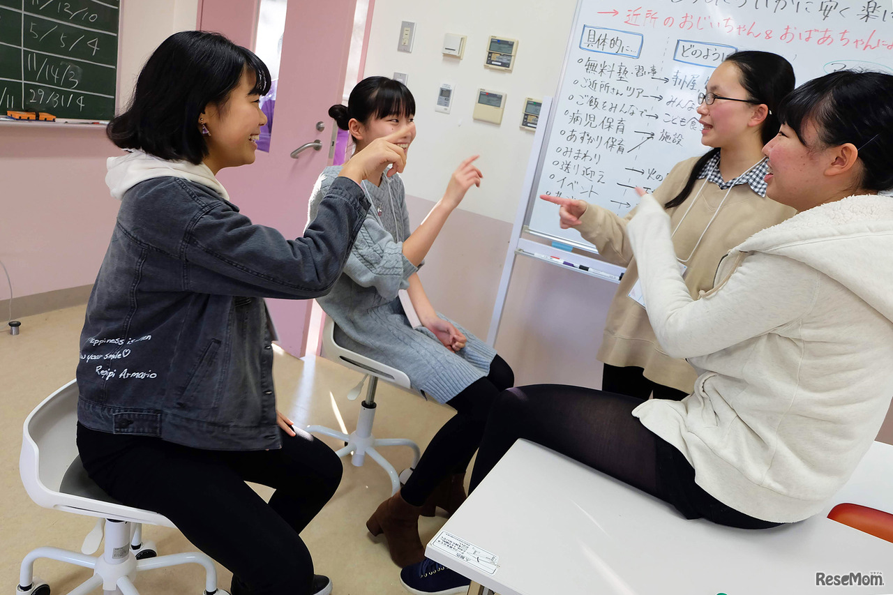 2019年12月24日からの4日間開催された武蔵野女子学院ウィンターキャンプのようす