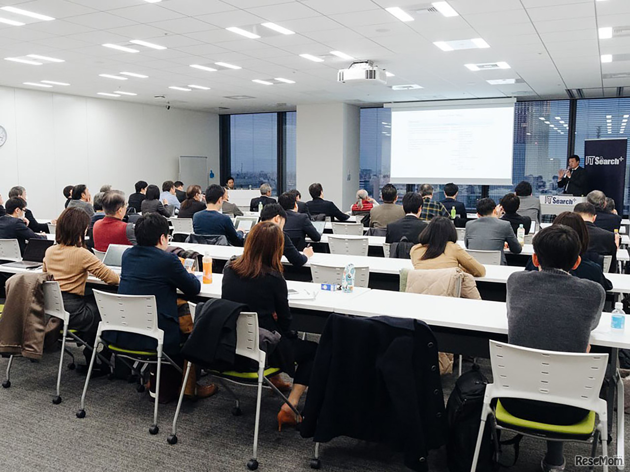 2019年3月7日にマイナビが開催するマイナビニュースセミナー「『未来の教室』における教育ICT環境とは　変革する学び方と教え方」（イメージ）