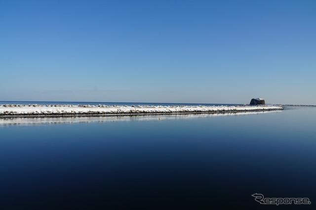 北海道網走の流氷船 オーロラ号 が3月31日まで運行中（撮影日：1月25日）