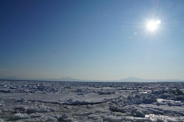 北海道網走の流氷船 オーロラ号 が3月31日まで運行中（撮影日：1月25日）