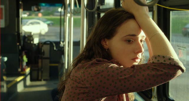 『さよなら、退屈なレオニー』　(C) CORPORATION ACPAV INC. 2018