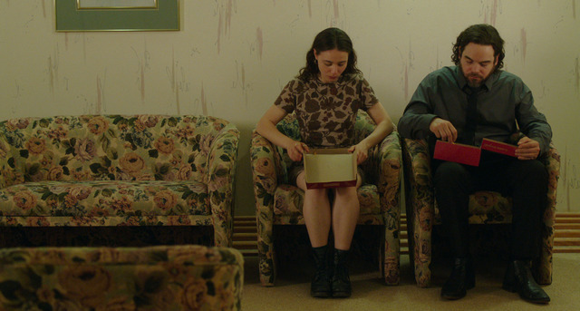 『さよなら、退屈なレオニー』　(C) CORPORATION ACPAV INC. 2018