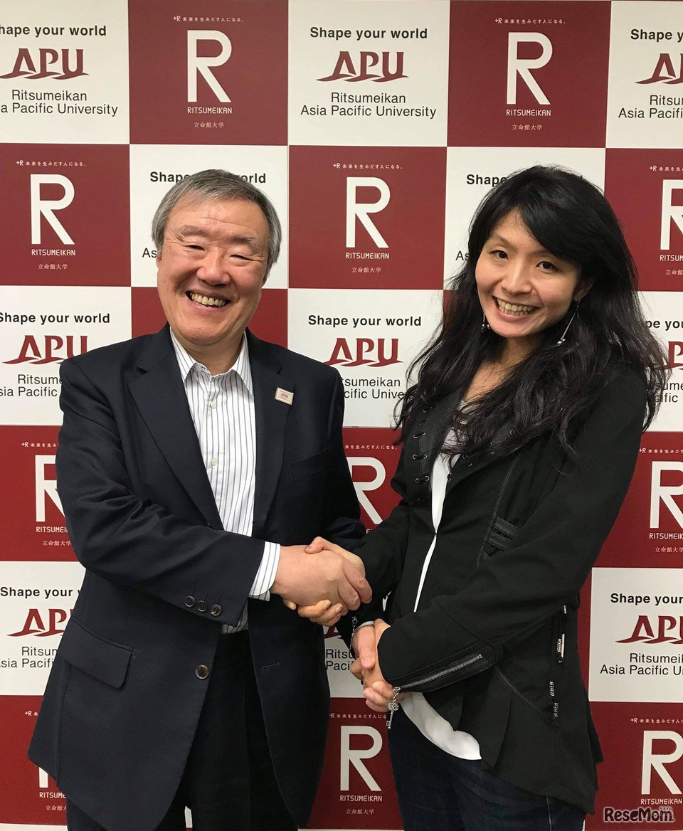 立命館アジア太平洋大学（APU）学長 出口治明氏と著者のMIT（マサチューセッツ工科大）出身 女性起業家 白川寧々氏