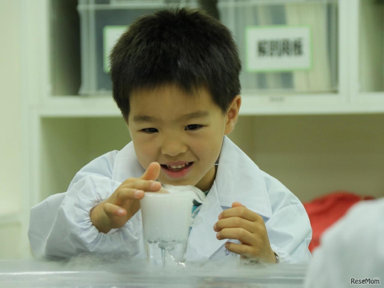 理科実験・プログラミング出張授業サービス（イメージ）