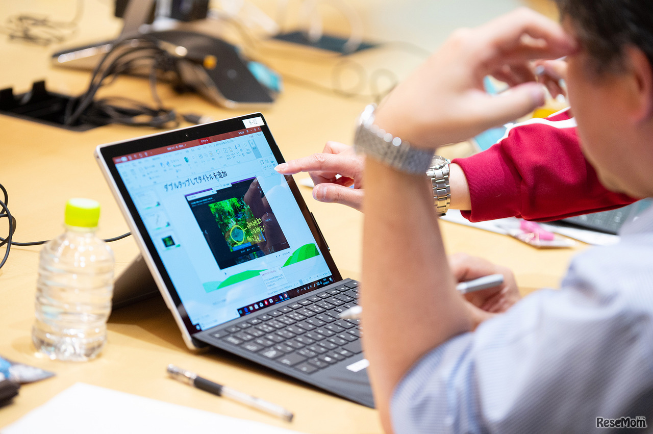 「Office 365」を使った反転授業で使える教材づくり体験会のようす