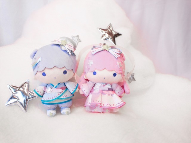 リトルツインスターズ マスコットホルダー（七夕）　キキ、ララ  価格：各1,944円（税込み）