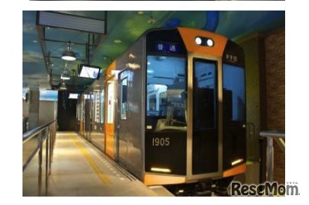 キッザニア甲子園「電車」パビリオンでの体験の様子