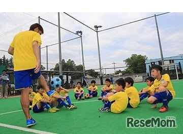 明光サッカースクールのようす