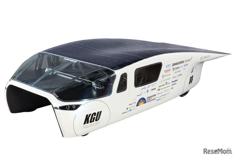 展示車両：工学院大学ソーラーカー「OWL」