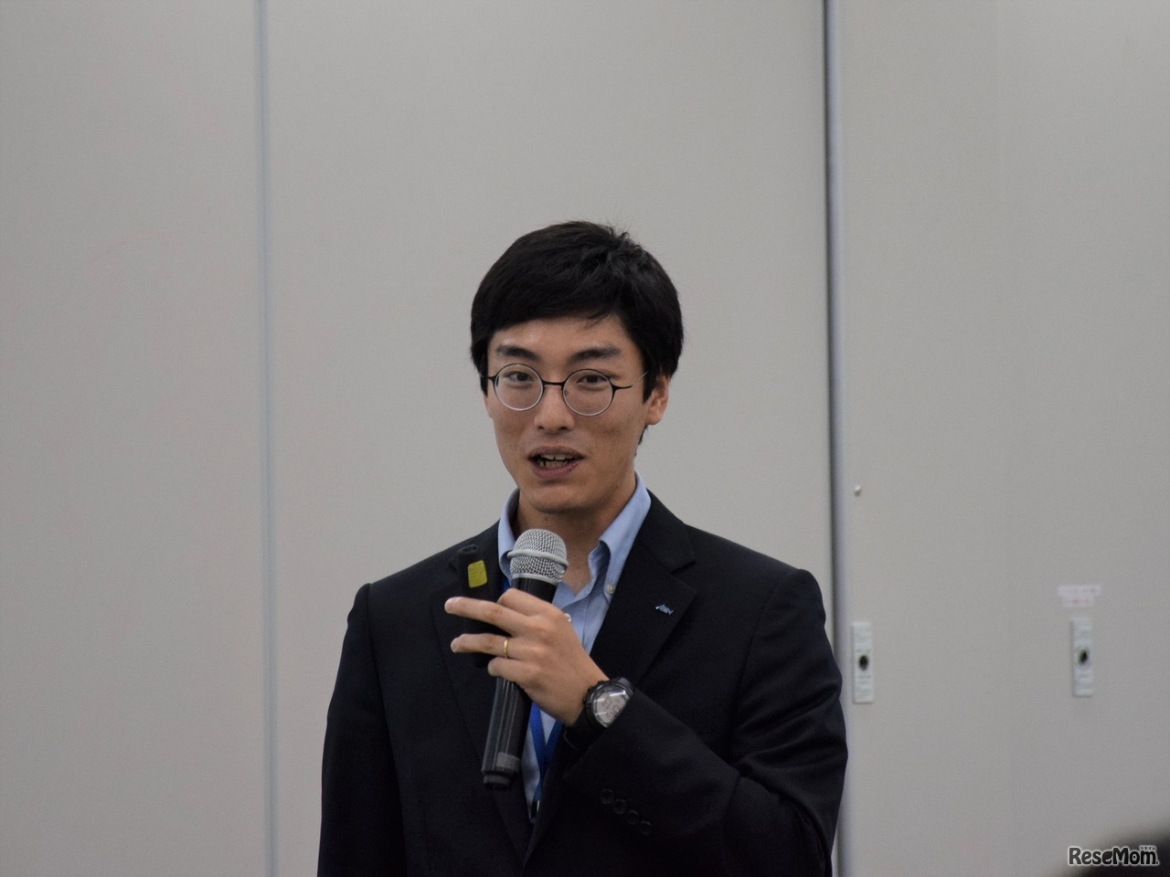 株式会社イーオン法人事業本部専任講師の窪田遼氏