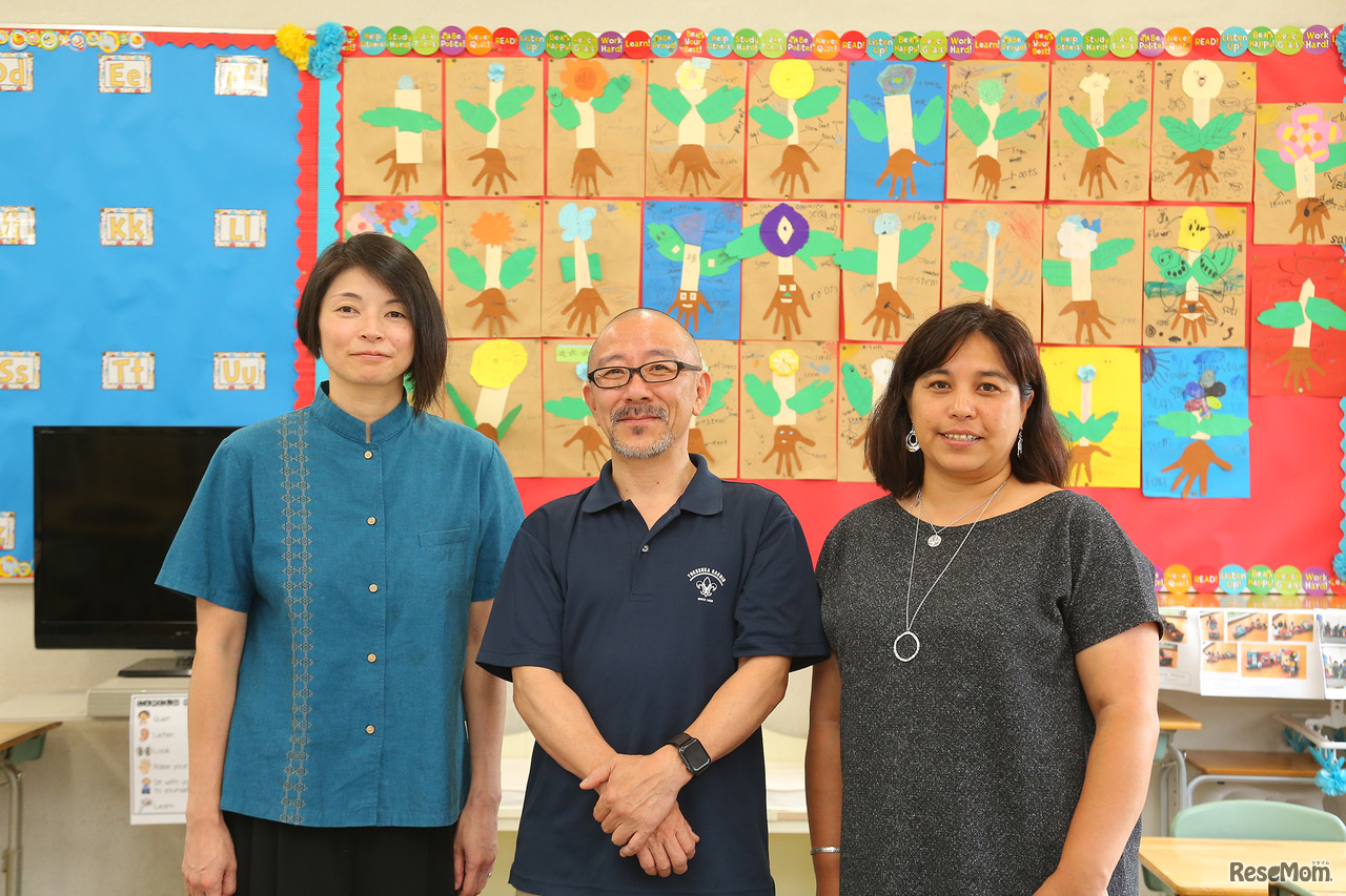 左から、横須賀学院小学校 英語科教諭 阿部志乃先生、小出啓介校長、英語科教諭 ジョジェット ・ウィルソン先生