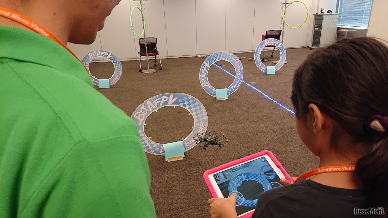 トレンドマイクロ「プログラミング体験会」のようす