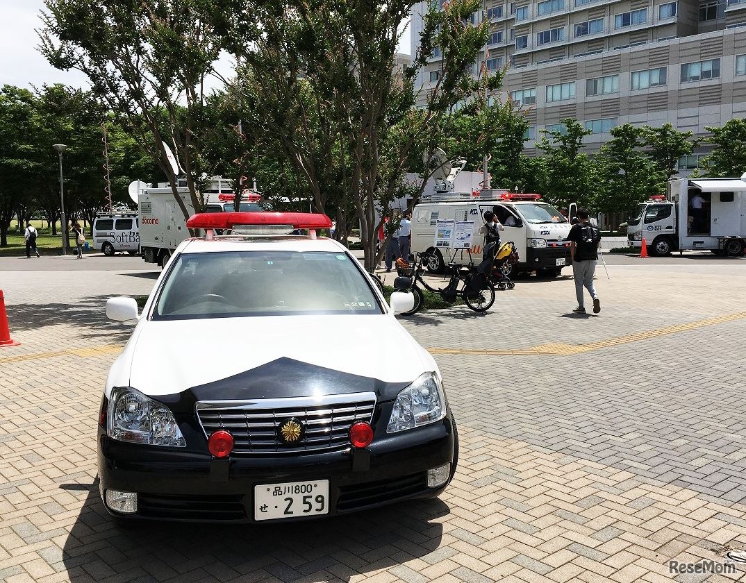 過去の開催風景（2019年の展示車両とは異なる）