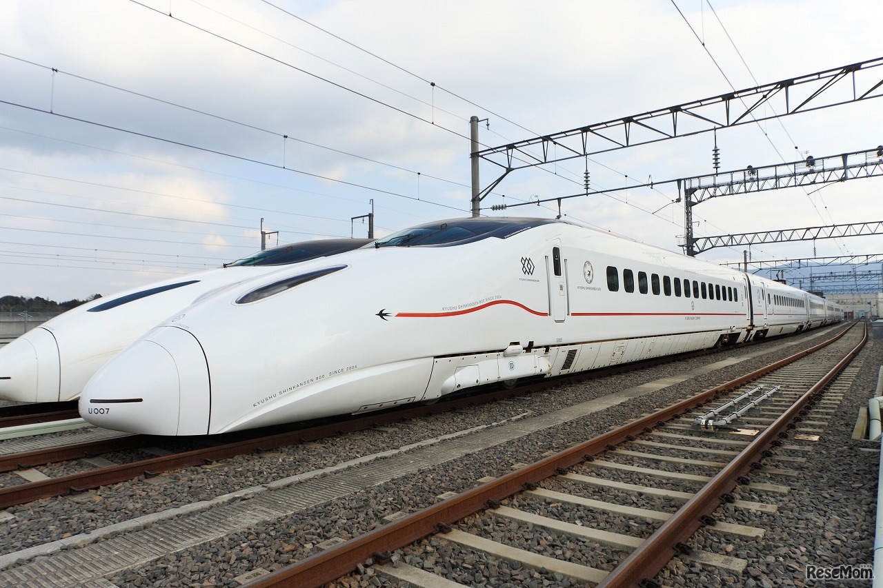 新幹線（イメージ）