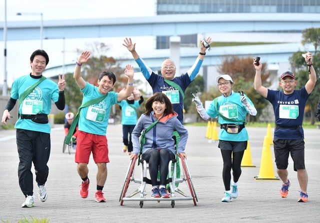 高橋尚子とアフリカの子どもたちにシューズを寄贈するランニングフェス開催