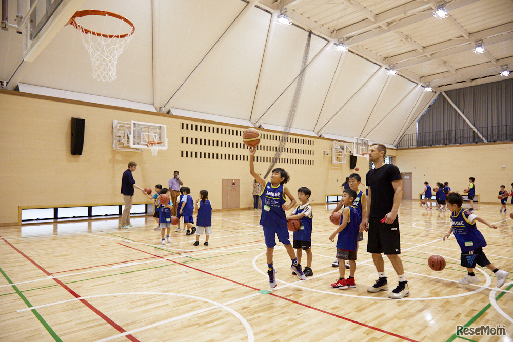 バスケットボール特別英語キャンプ