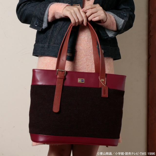 「名探偵コナン BRITISH DETECTIVE 英国製ツイードのトートバッグ」灰原哀　各27,800円（税・送料別）（C）青山剛昌／小学館・読売テレビ・TMS 1996