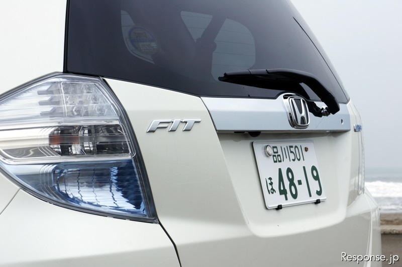 ホンダ フィットHV