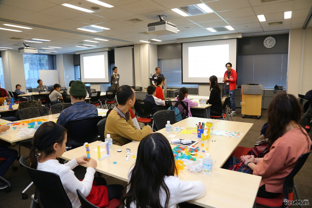 トレンドマイクロ「親子でプログラミング」当日の会場のようす