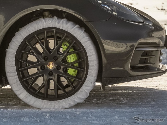 スペイン製の布製チェーン、ISSE『スノーソックス』