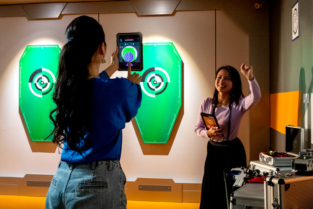 「名探偵コナン・ザ・エスケープ ～緋色の弾道～」原作／青山剛昌「名探偵コナン」(小学館「週刊少年サンデー」連載中) （C）2020 青山剛昌／名探偵コナン製作委員会（C）SCRAP All rights reserved.