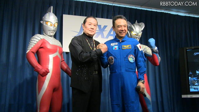 モロボシ・ダン役の森次晃嗣氏も登場