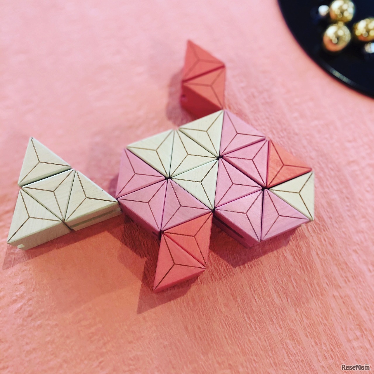 HEMPS -good math experience powered by AI