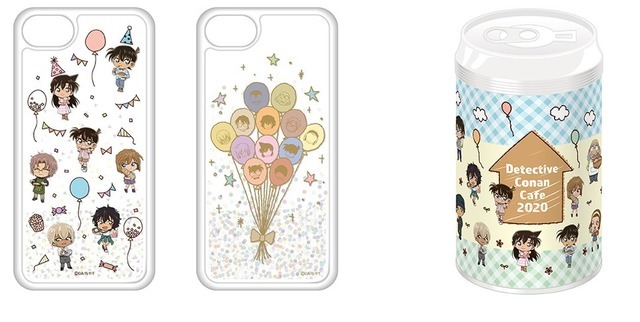 「スマホケース」2種（ミニキャラ／アイコン）各2,800円（税抜）「ボトルウェットティッシュ」 800円（税抜）（C）青山剛昌／小学館・読売テレビ・TMS 1996