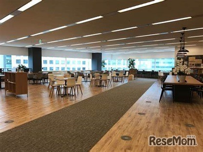 F@IT Kids Club　通常スクールで保護者がくつろげるラウンジ