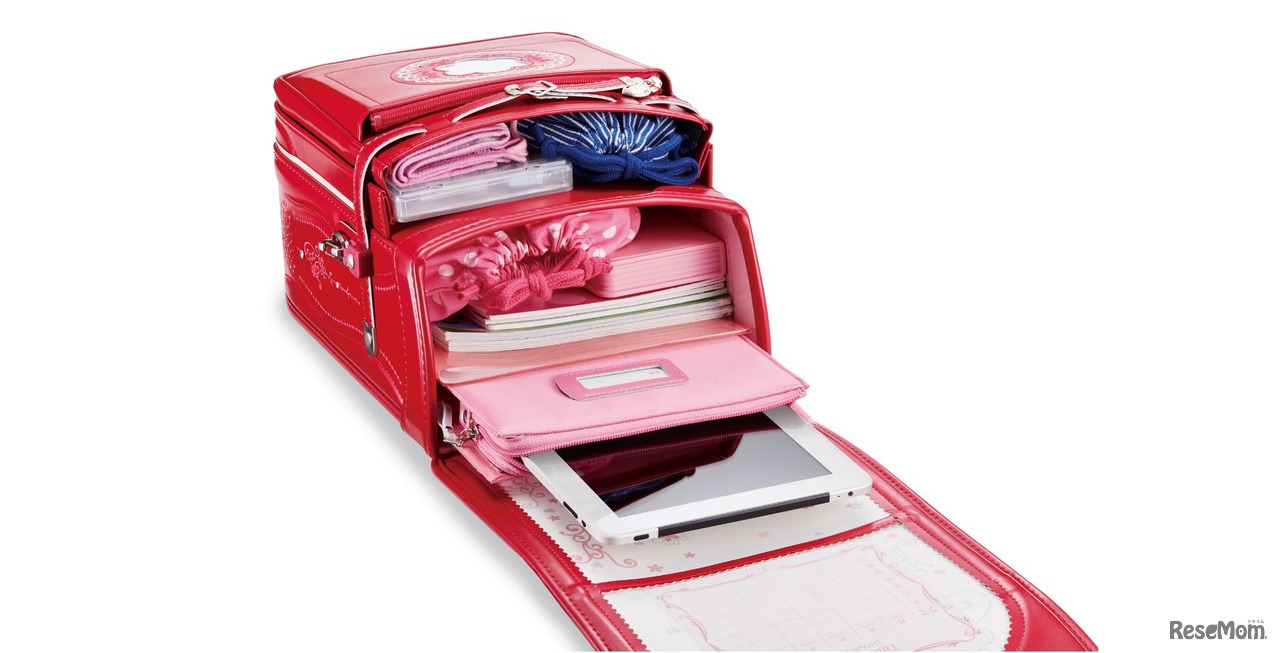 トップバリュ セレクト かるすぽ みらいポケット タブレットケース付モデル