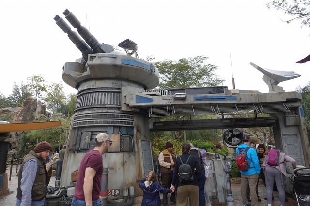 臨時休園するフロリダ ウォルト・ディズニー・ワールド・リゾート