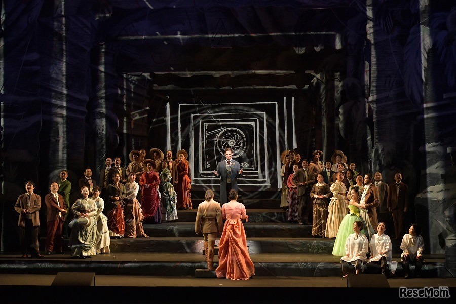 オペラ「魔笛」（写真：寺司正彦）