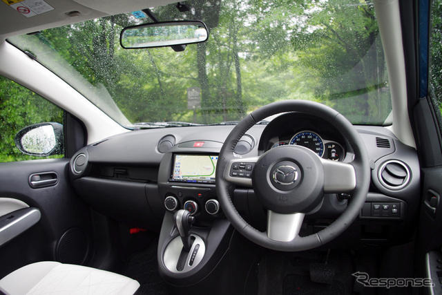 マツダ・デミオSKYACTIV