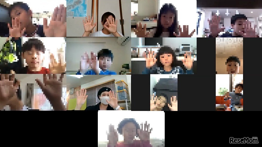 体を動かすなどのレクリエーションタイム