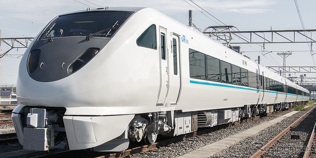 『らくラクはりま』で運用されている289系電車。