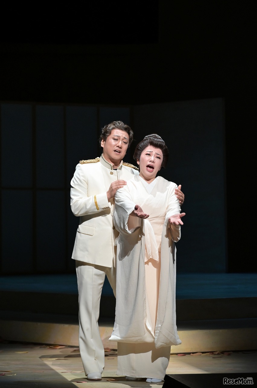 新国立劇場「蝶々夫人」より　撮影：寺司正彦