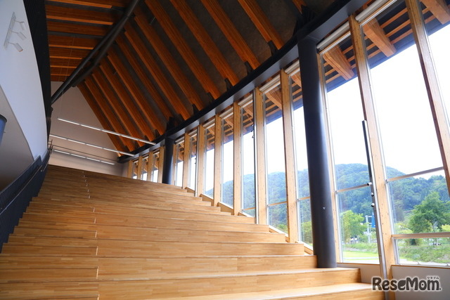 全寮制でグローバルイノベーターを育成「国際高等専門学校」